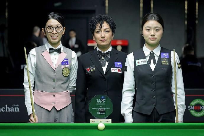 白雨露夺得WSF女子锦标赛冠军，首次登上世界第一